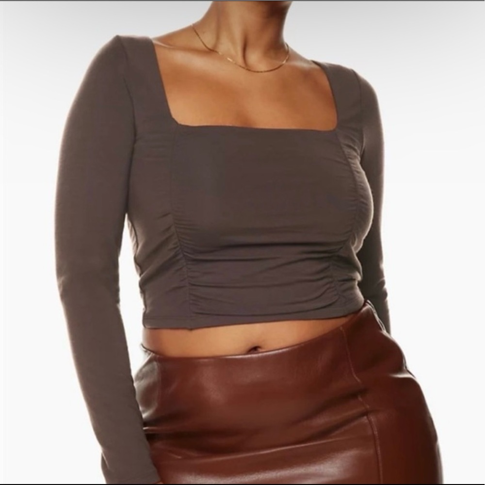 ARITZIA Wilfred Lydia Ruched Top